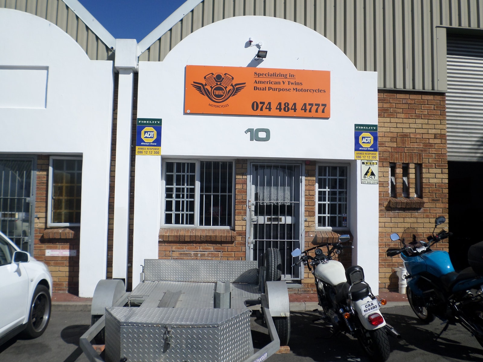 Nicol Basson (Twinz Motorcycles)